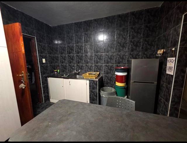 3 BEDROOM PROPERTY TO RENT IN LAUDIUM